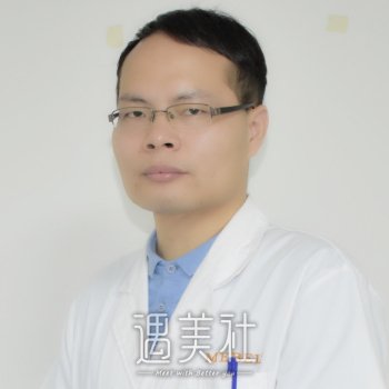 李勇 width=