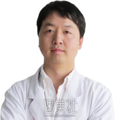 邸红亮 width=
