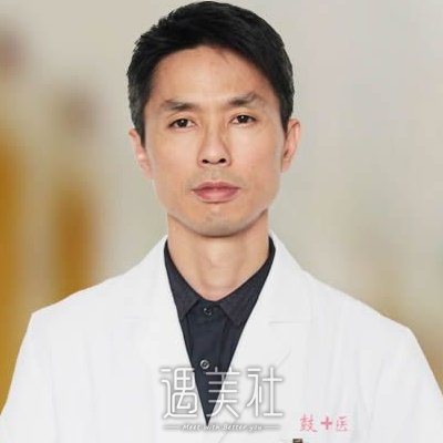 郑少雄 width=