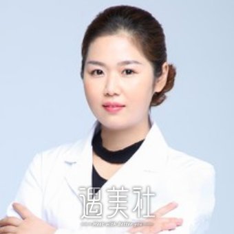 郭佩佩 width=