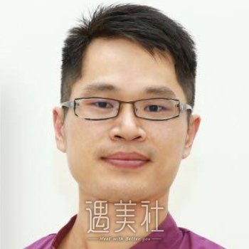 郑嘉雄 width=
