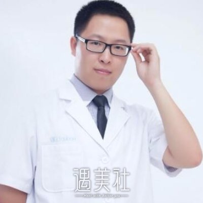 李杰 width=