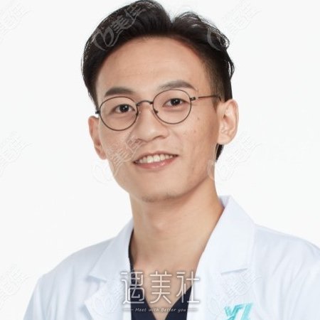 方略宇 width=
