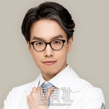 李玟荣 width=