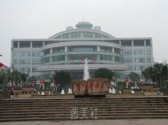 重庆西南医院整形美容科价格怎么样？医生介绍+热门项目推荐 width=