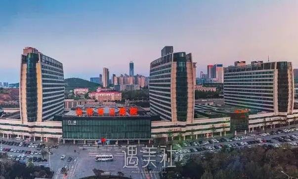 山东省立医院腹部抽脂案例展示｜其实拥有小蛮腰很简单 width=