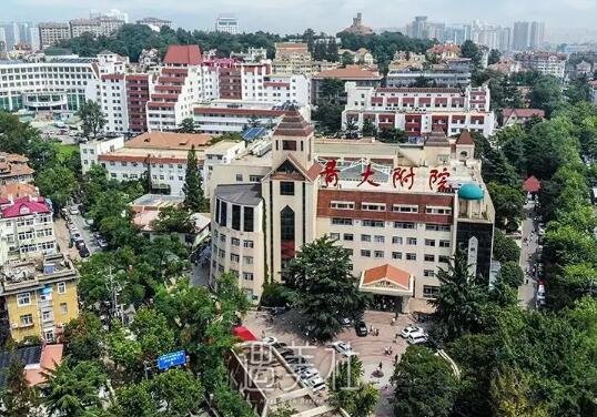 青大附院王志国隆胸案例公布｜｜内附体验果图 width=