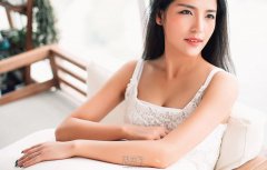 选择哪种隆胸术安全呢？下面来详细解释 width=