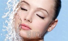 武汉玻尿酸丰唇价格表详解：丰唇2000元起，下唇窝塑形3000元新体验 width=