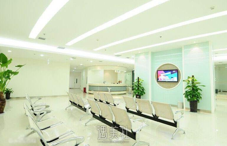 青岛双眼皮修复医美医院排名榜单，附带详细价格表