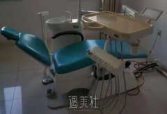 吐鲁番满口种植牙医院推荐，附价格表助您决策